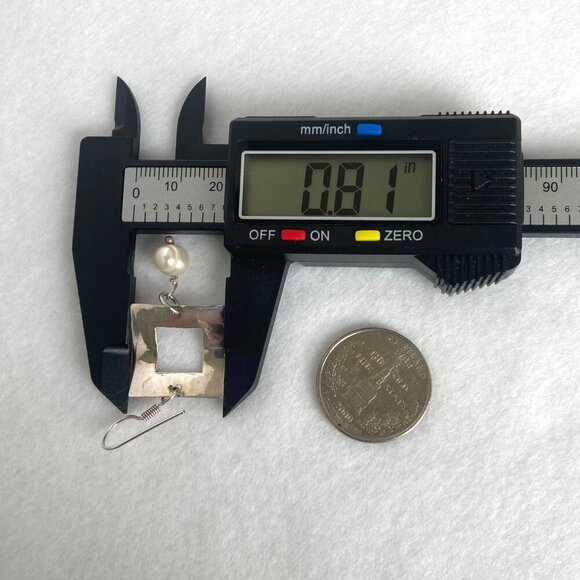 Sterling Silver 925 Square Hammered Baroque Pearl Dangle Drop Earrings - Picture 14 of 16